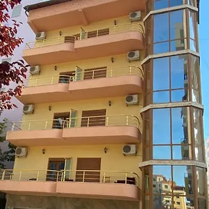 Hotel Edland, Vlorë